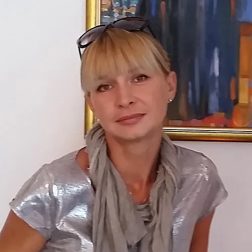 1_hochmeister_elena_premium_mitglied_foto.jpg